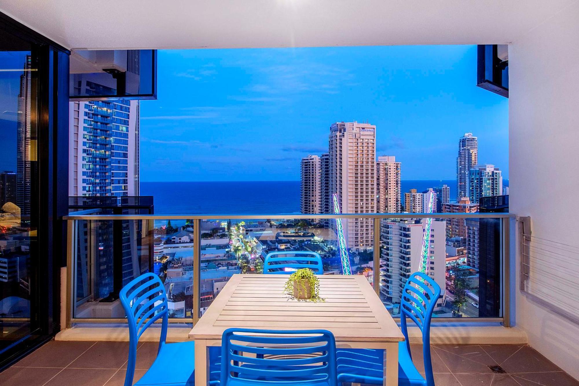Ocean View Apartments With Balcony - Circle On Cavill - Central Location! - Self Contained & Privately Managed Χρυσή Ακτή Εξωτερικό φωτογραφία