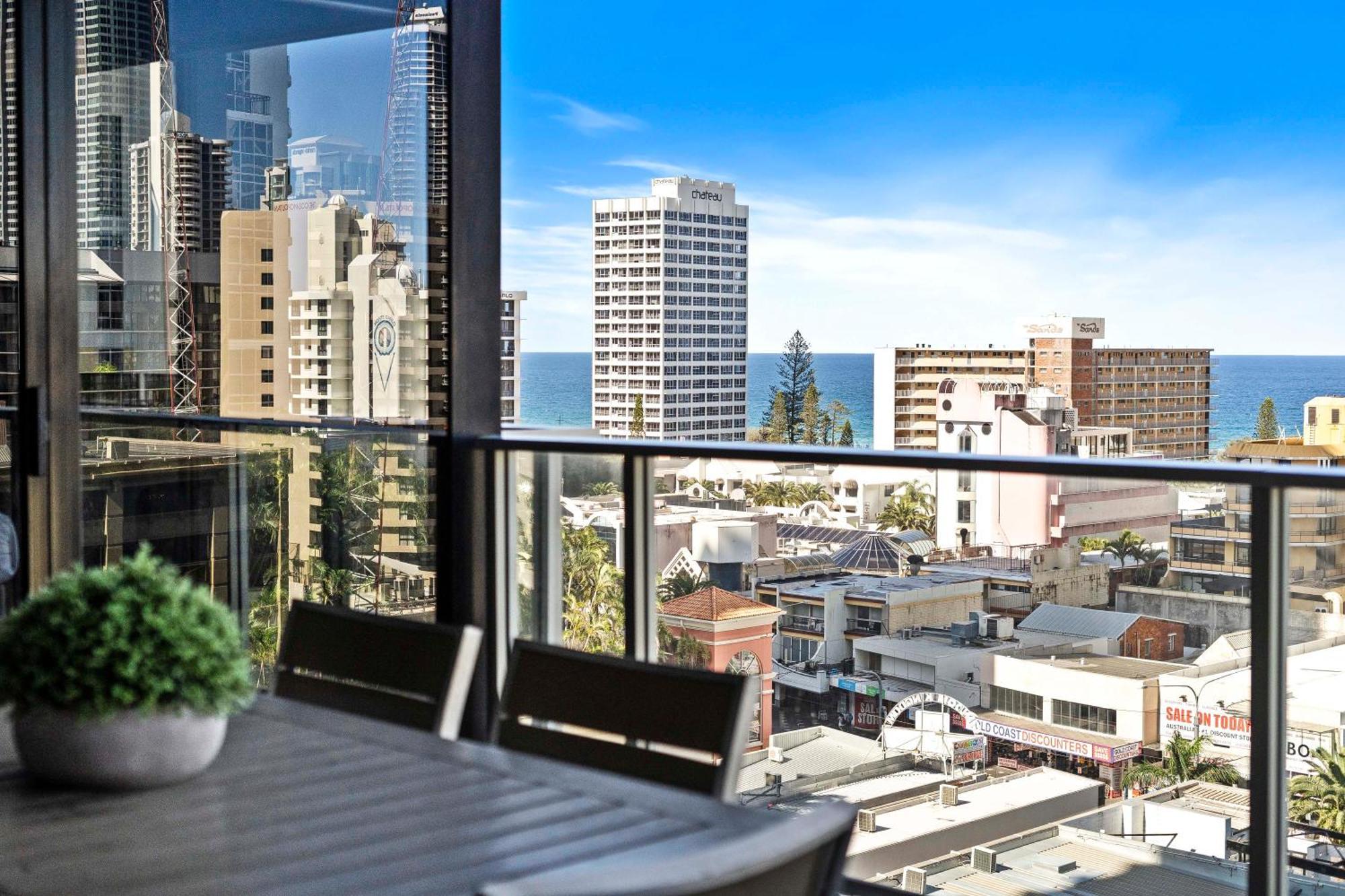 Ocean View Apartments With Balcony - Circle On Cavill - Central Location! - Self Contained & Privately Managed Χρυσή Ακτή Εξωτερικό φωτογραφία