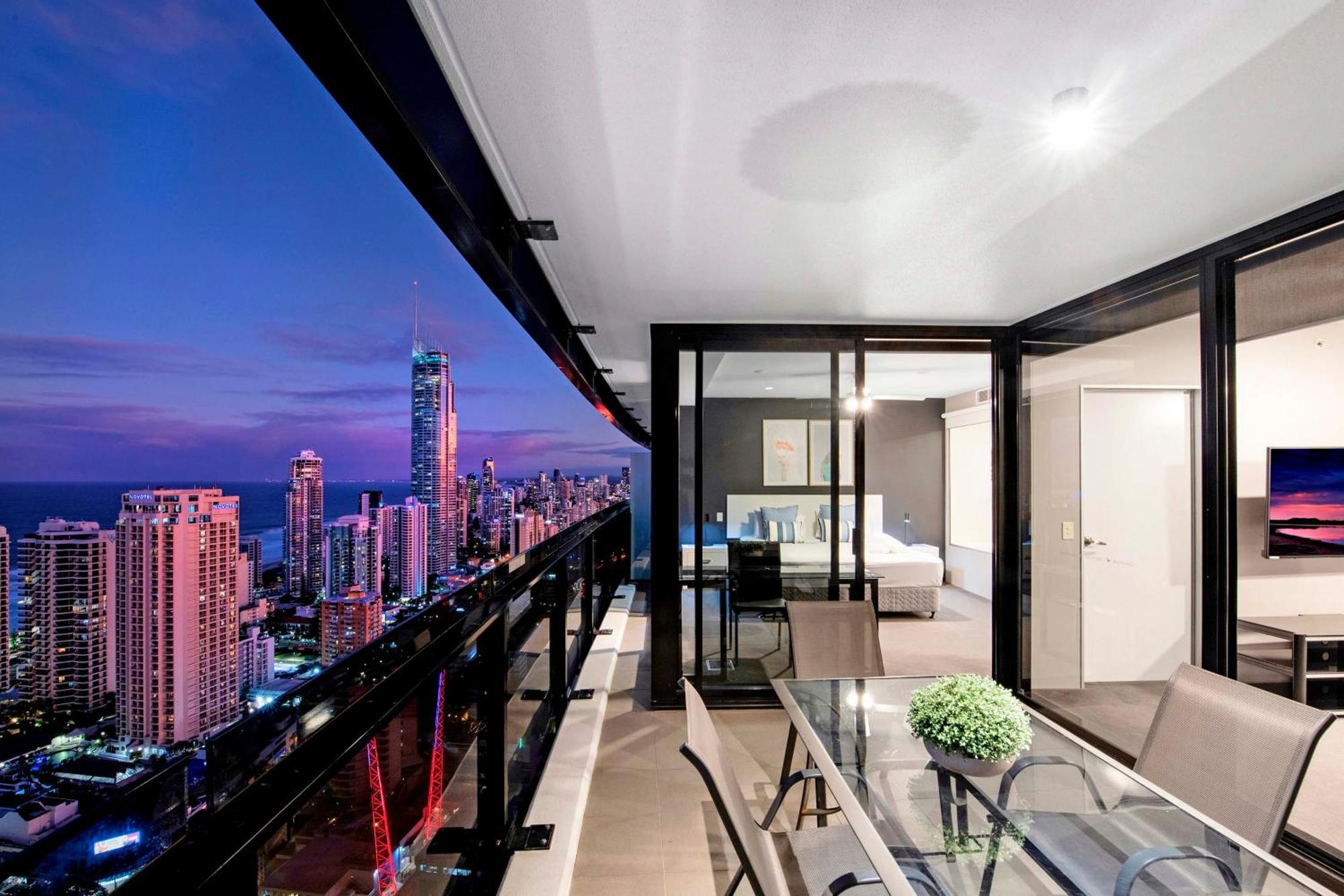 Ocean View Apartments With Balcony - Circle On Cavill - Central Location! - Self Contained & Privately Managed Χρυσή Ακτή Εξωτερικό φωτογραφία